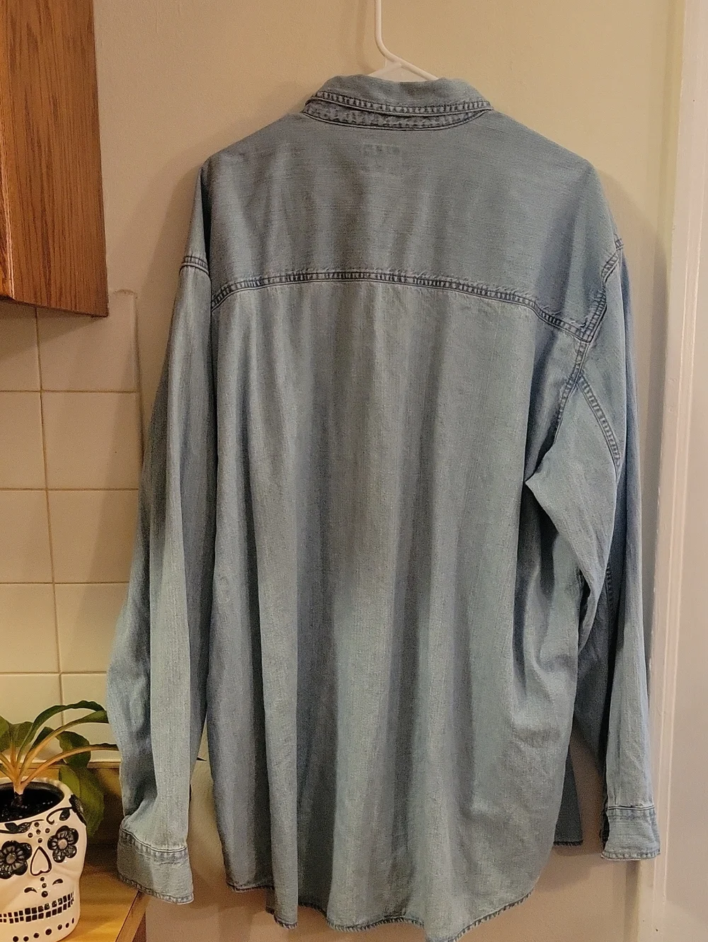 Levis Red Tab Denim Button UP xL